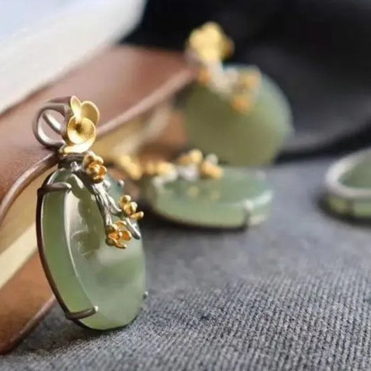 Sterling Silver Gold Plated Hotian Jade Pendant Necklace