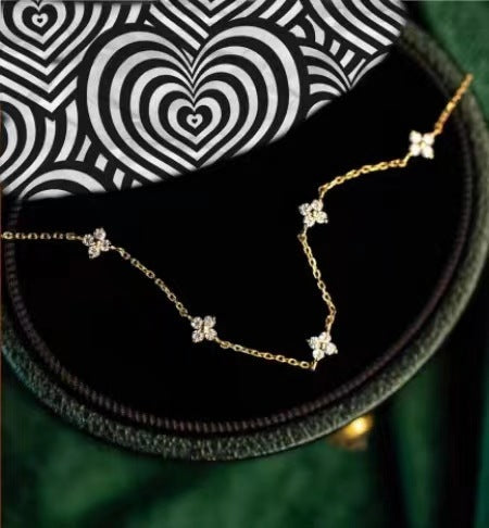 S925 Sterling Silver Plated 18K Gold Light Luxury Star Elegance High-grade Starry Clavicle Chain